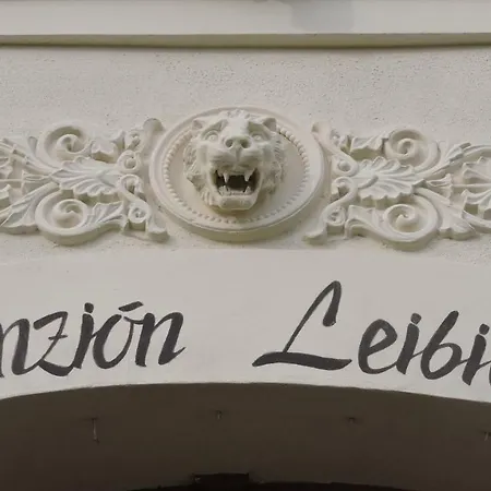 Konukevi Penzion Leibic Lubica